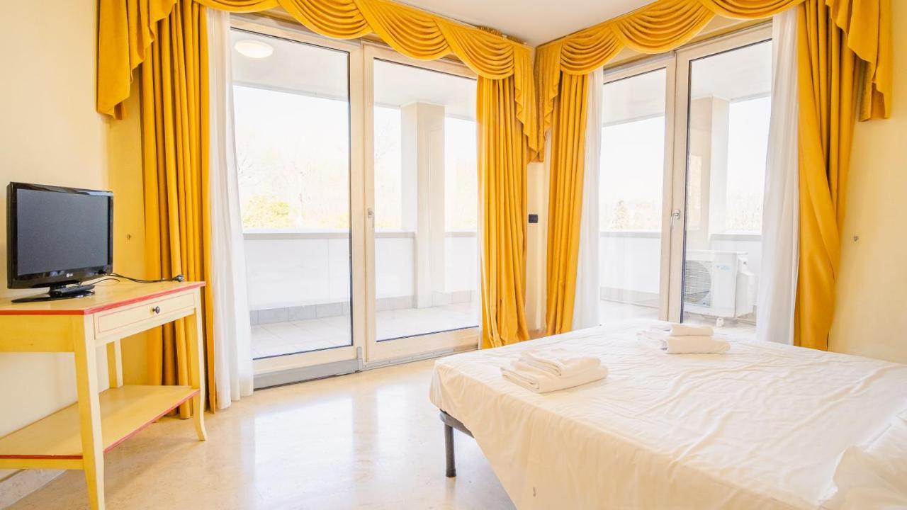 Relais Du Lac Village - Italian Homing Desenzano del Garda Exterior foto